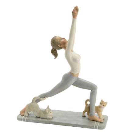 Statuette femme yoga chats