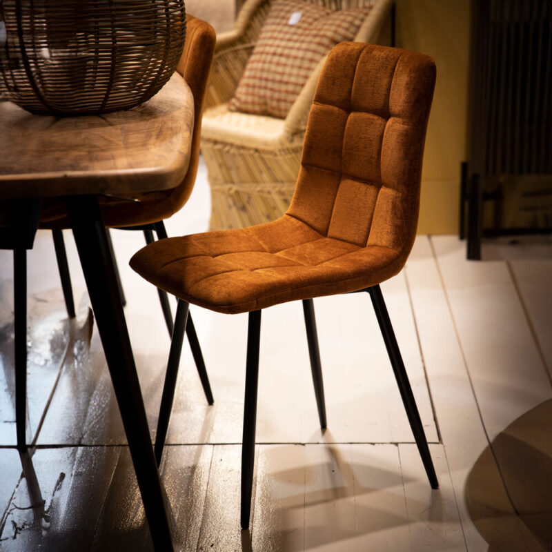chaise mano