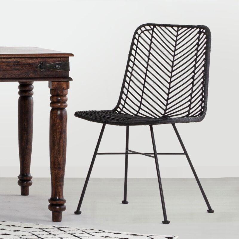 chaise tressee noire lorena